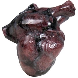 QLRSUXN Garnet Heart Crystal Figurines, 2.1 Inch Crystal Heart Love Statue for Home Decor, Meditation and Stress Relief, Hand Carved Natural Healing Stone Cardiac Sculpture Spiritual Gift for Women