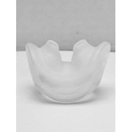 Compatible for Solo Pillow Seal Mask Cushion That Sits in The Nose (not Under The Nose) Style for F &P Option. Size Small