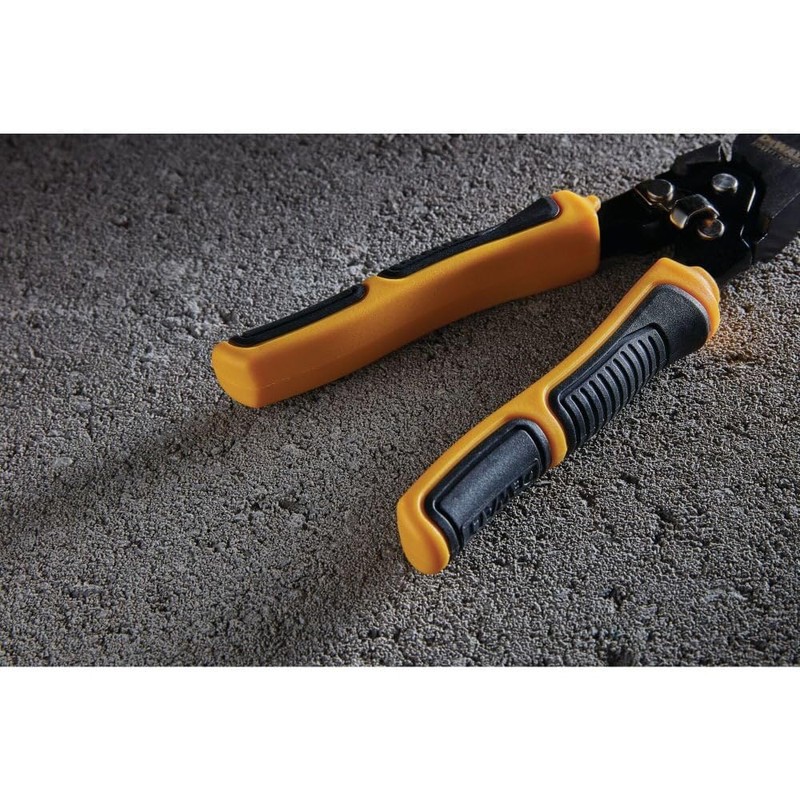 DEWALT DWHT70276 Compound Action Lineman Pliers 4-1/2 Inch, Chrome