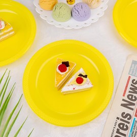 WELLIFE Yellow Party Plates 7 Inch -150 Count Plastic Plates for Party, Disposable Plastic Plates Set for Party Supplies & Dessert Plates