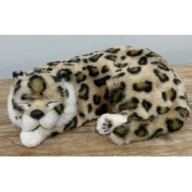 Rainforest Cafe Realistic Sleeping Leopard  Plush Rainforest Cat