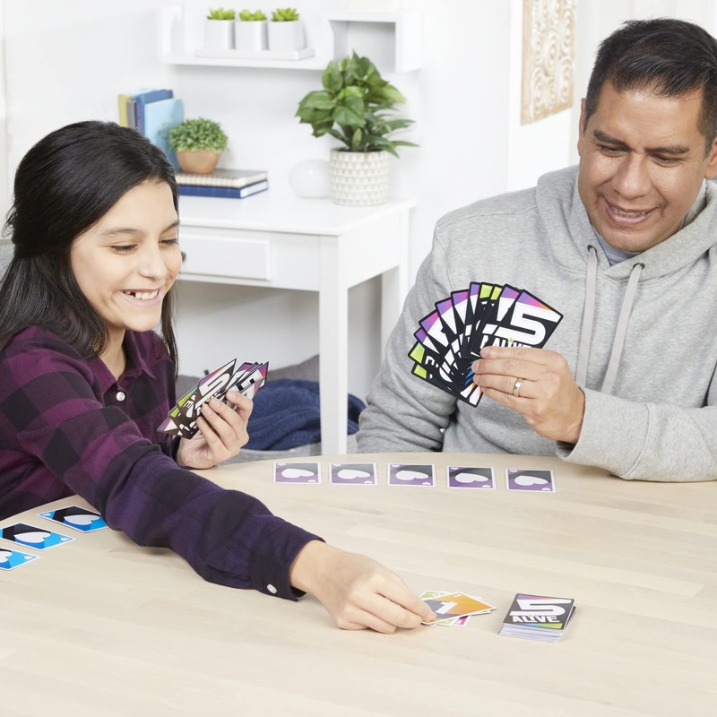 Hasbro Gaming 5 Alive Card Game, Fast-Paced Game for Kids
