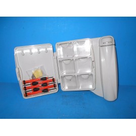 N/A *LED EMERGENCY LIGHT WITH TOOL KIT FIRST AID KIT MC722LTK