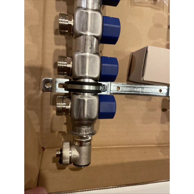 Myson Comfort Fit with Regolux Flowmeters Manifold PEX SSMANI-8 8