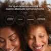 Briogeo- Champú microexfoliante con aceite de coco y carbón Scalp