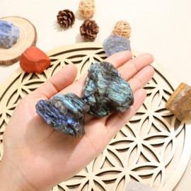 CrystalTears Labradorite Crystals Stone, Large 4.5-5.5cm Raw Labradorite Quartz for Protection, Concentration, Confidence, Rough Healing Gemstone for Reiki Healing Meditation Decor,Crystal Gifts-2pcs