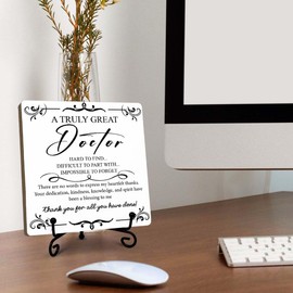 FUQWZ Thank You Doctor Gifts, A Truly Great Doctor Quotes Desk Decor, Gratitude Sign Wooden Plaque With Iron Stand, Appreciation Gifts For Doctor Dentist, Gifts for Thanksgiving Christmas Easter(002)