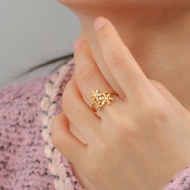 LIKGREAT Snowflake Ring Winter Ice Adjustable Rings for Women Stainless Steel Christmas Jewelry (gold tone)