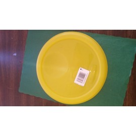 Rubbermaid (ONE) LID FOR RUBBERMAID 2 & 4 QUART STORAGE/FOOD FG572200 YELLOW ROUND BPA FREE