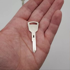 Ilco 2x Ilco TA8 Key Blanks For Vintage Toyota Vehicles Nickel Plated Taylor T78L