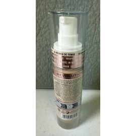 Makeup Revolution IRL Filter Longwear Foundation Soft Matte Oil Free F7 Sealed