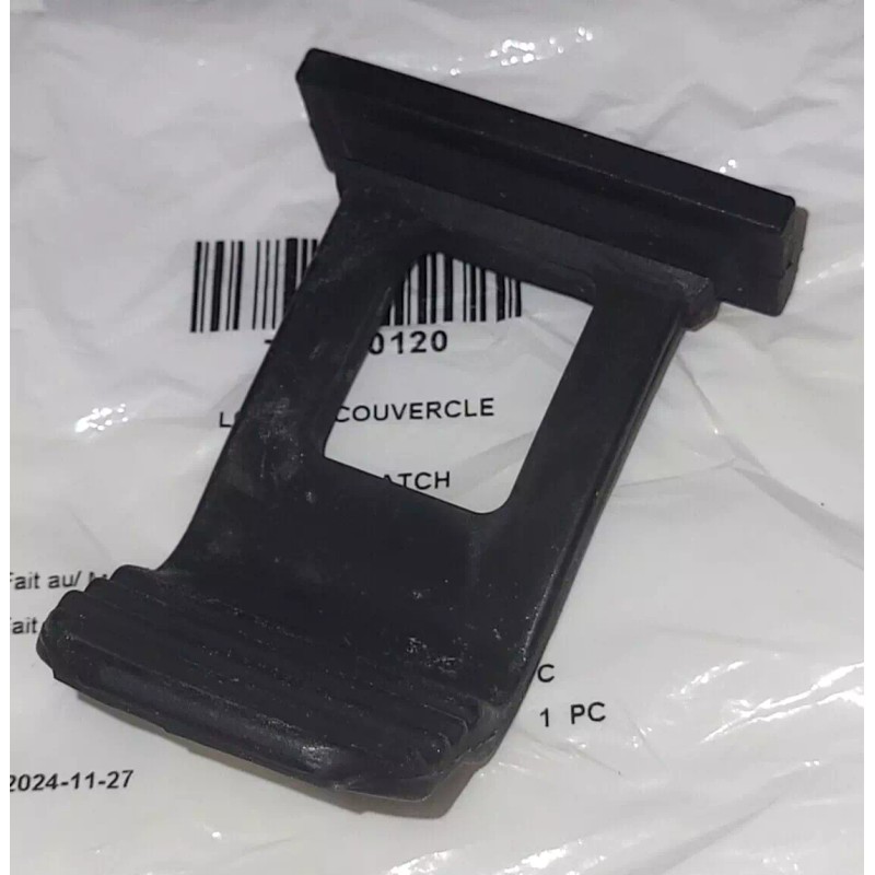 CAN-AM OUTLANDER ATV STORAGE TRAY COMPARTMENT FRONT / REAR RUBBER