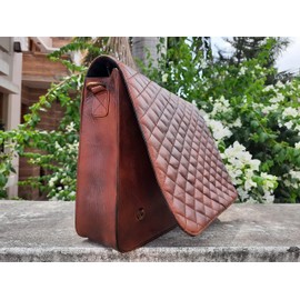 16 Inch Vintage Handmade Leather Travel Messenger Office Crossbody Bag Laptop Briefcase Computer College Satchel Bag For Men And Women