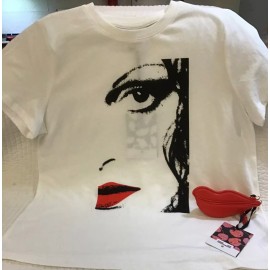 DIANE VON FURSTENBERG TARGET RED LIP T-SHIRT & MATCHING LIPS COIN PURSE SET MED