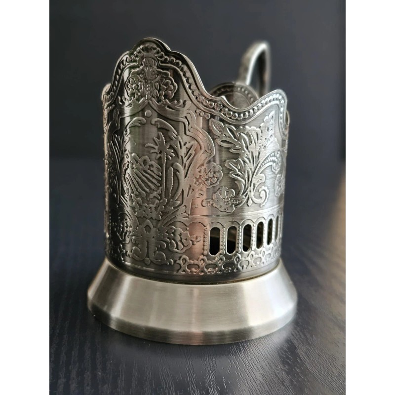 Neman Russian Vintage Crystal Tea Glass 8.5oz with Metal Holder