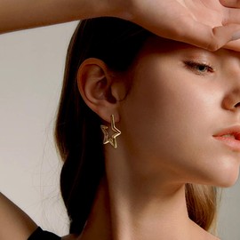 Frigotine Chunky Gold Star Open Hoop Earrings for Woman, Trendy Statement Geometric Large Stud Earing Holiday Prom Accessories Fashion Jewelry Birthday Gift