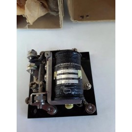 H-B Instrument  Vtg NEW H-B INSTRUMENT RELAYS 110 VAC  2 AMP MODEL 7950