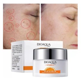 Crema Vitamina C Bioaqua Aclara Elimina Manchas Paño Momento de aplicación Día/Noche Tipo de piel Todo tipo de piel