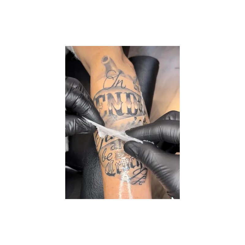 Gel Sellador Para El Cuidado Posterior Del Tatuaje: Forma Un