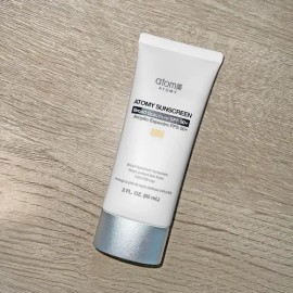 Protector Solar Atomy Color Beige 60 ml Fps +50