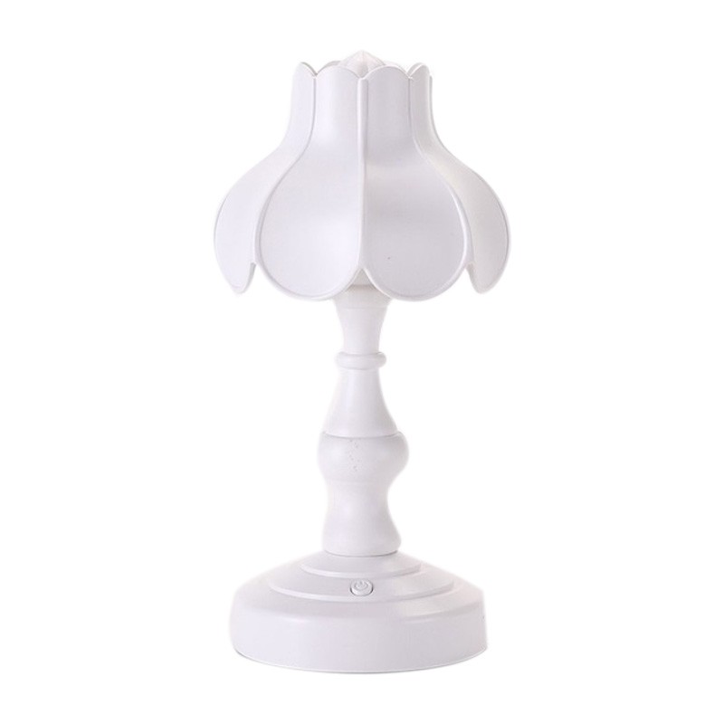 Desk Lamp Retro Lotus Leaf Ingenious Lovely 3 Light Sources