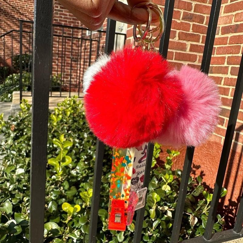 Baddie card grabbers