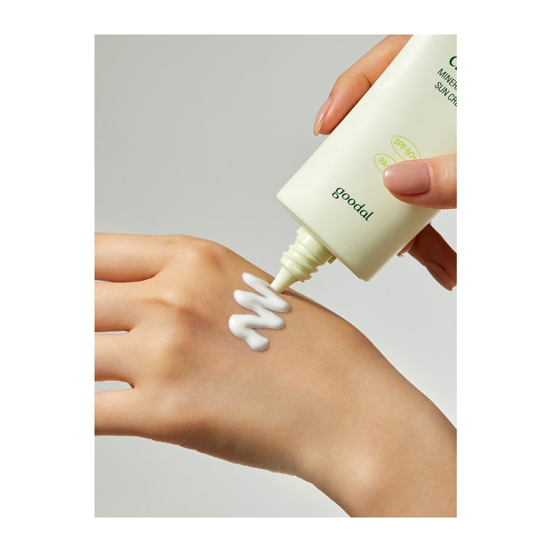 Goodal Clear Houttuynia cordata soothing mineral sunscreen 50ml / 맑은