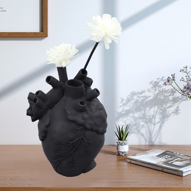 Creative Anatomical Heart Vases Resin Sculpture Heart Shaped Art Flower