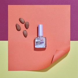 Deborah Milano - Almond Oil Treatment Nail and Cuticles - Nourishes and Softens Excess Skin 8.5 ml