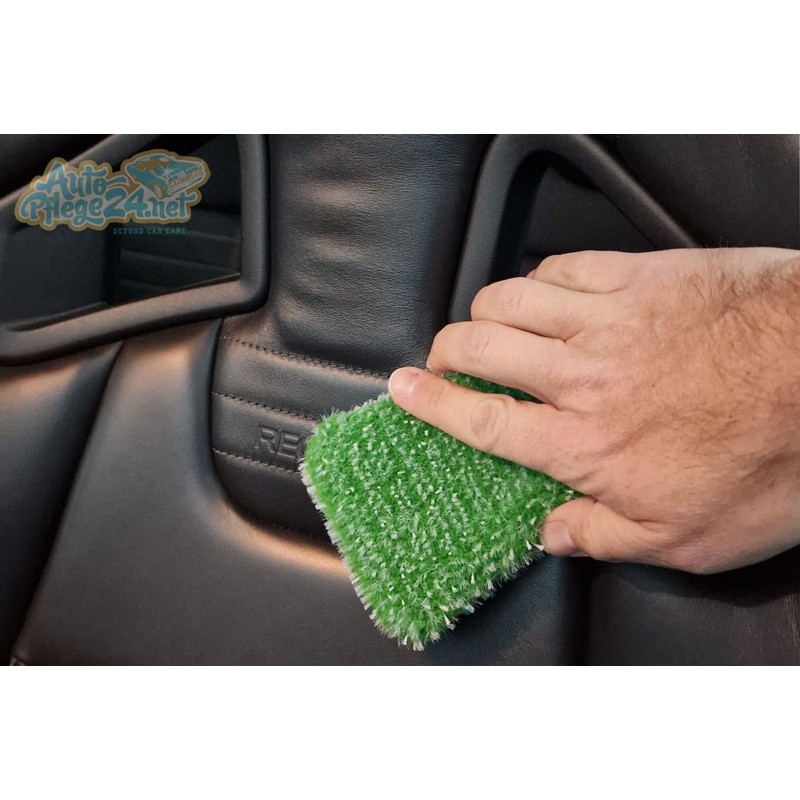 Microfiber Madness Scrub-A-Round Scrubpad Interior Cleaning, Fast Deep Cleaning of