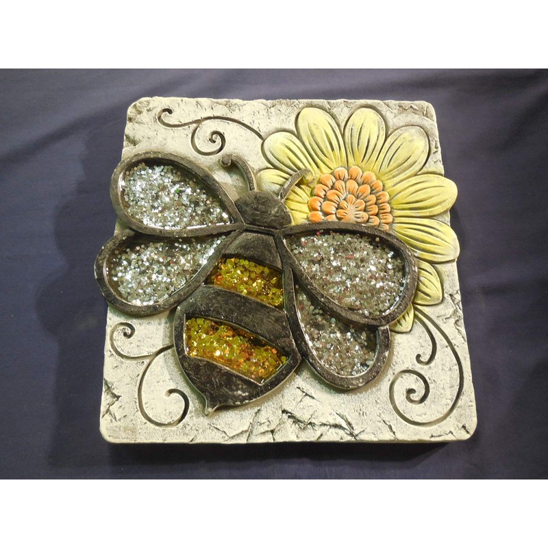 Bumble Bee with Sunflower Stepping Stone Mold 1305