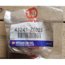 UD 43241-Z5025 GENUINE NISSAN DIESEL UD PASSENGER SIDE RH WHEEL HUB NUT 43241Z5025