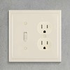 Henne Bery Modern Edge Decorative Wall Plate Switch Plate Outlet