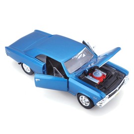 Maisto 1:24 1966 Chevy Chevelle SS 396 Model Car, Multicolor