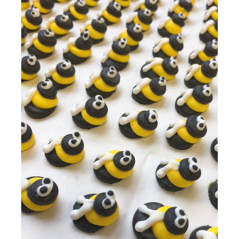 12 Sugar Mini Bees- Gorgeous, Edible and Handmade with Love