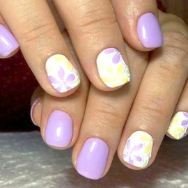 Embossed Flowers Press on Nails Short Fake Nails Purple Yellow Floral Design Glue on Nails Spring Summer Glossy Artificial Acrylic Full Cover False Nails Cute Stick on Nails Nails Press ons for Women