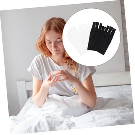 Baluue 2 Pairs UV Prevention Gloves for Nail Art Protection Manicure Hand Covers Breathable Polyester Mitts Half Finger Design for Gel Lamp Use for Outdoor Activities Fishing Cycling