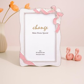 Qunclay Bow Picture Frames 4 x 6 Inch Coquette Bow Photo Frame Ornate Cute Pink Design Ribbon Shaped Metal Display Picture with Glass Front for Home Wedding Tabletop Wall Hanging Decor Holiday Gift