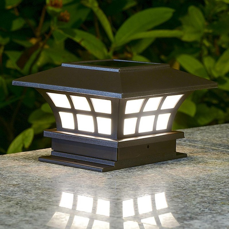 2 Pcs Solar Post Lamp Garden Fence Landscape Light Outdoor