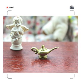 Miniature Aladdin Genie Lamp Decoration Accessories, 1/12 Miniature Aladdin Genie Lamp Dollhouse Decoration Accessories Genie Lamp,Plastic Halloween Prop