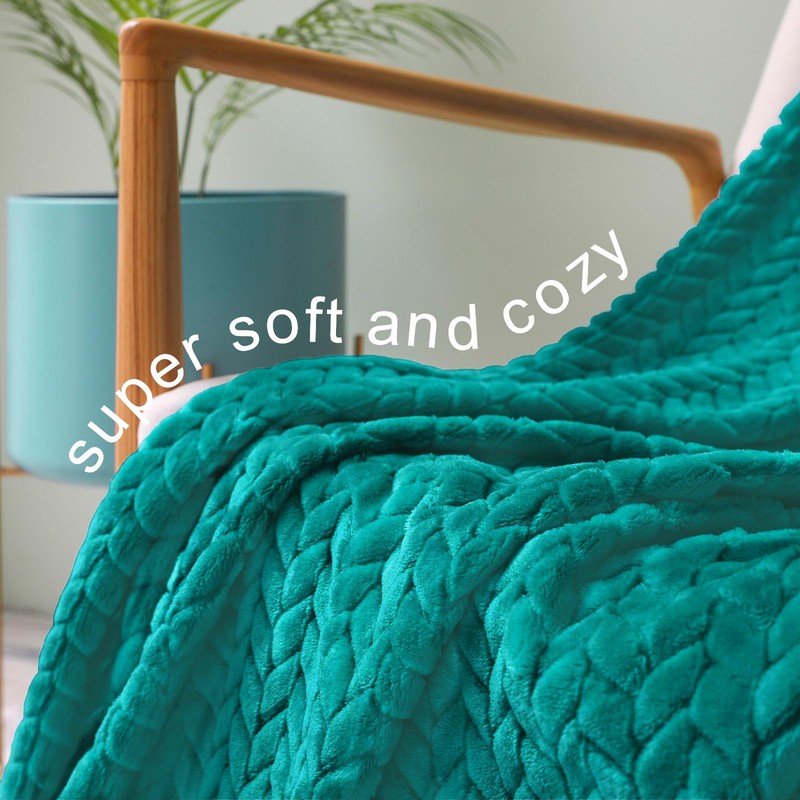 Exclusivo Mezcla Large Flannel Fleece Throw Blanket, 127x178 CM Sofa
