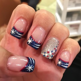 24Pcs Independence Day French Tip Press on Nails Short Square Fake Nails American Flag Blue French Tips Glitter Design 4th of July Glue on Nails Glossy Artificial Nails for Women Girls Nail Decoration