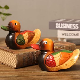 Buachois Pack of 2 Small Mandarin Duck Statues 15 cm Hand-Painted Wooden Duck Decorative Figures Garden Bird Ornament Art Sculpture for Collectibles Decoration Gift