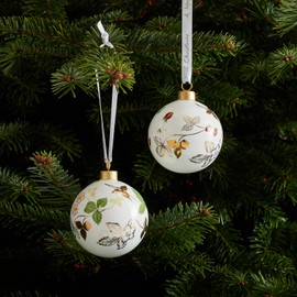 【正規輸入品】 ウェッジウッド ホリデーオーナメント ワイルドストロベリー 2個入 クリスマス オーナメント 飾り 1055762