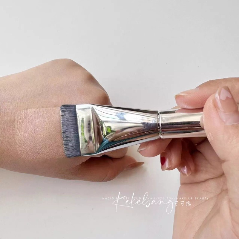 WAKEMAKE [WAKEMAKE] Spatula Wide Foundation Brush