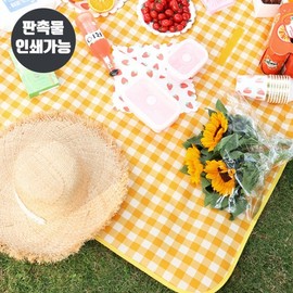 Stylish Plaid Waterproof Camping Picnic Mat (150x200cm) RD-10253 Yellow