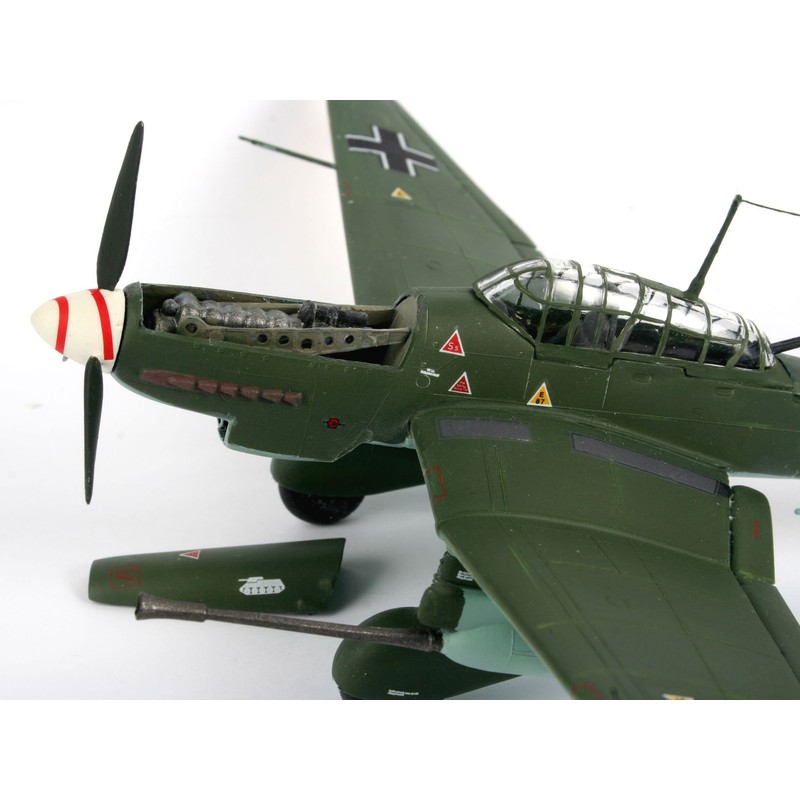Revell 04692 Junkers Ju 87 G/D Tank Buster 1:72 Scale