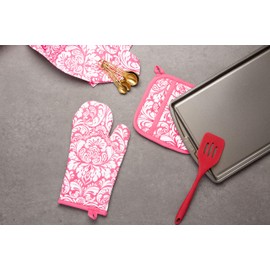 DII 100% Cotton, Machine Washable, Everyday Kitchen Basic, Damask Printed Oven Mitt and Potholder Gift Set, Pink