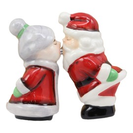 Ebros Kissing Mr And Mrs Santa Claus Father Christmas Couple Magnetic Salt And Pepper Shakers Set Ceramic Figurines Party Kitchen Tabletop Collectible Prop Jolly Holiday Season Greetings Decorative