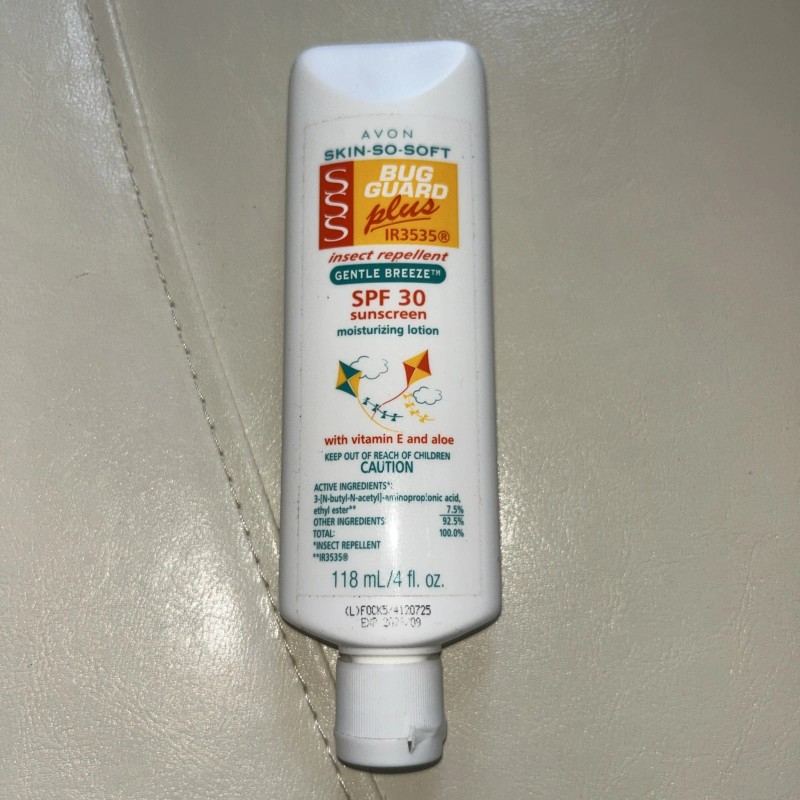 AVON SKIN-SO SOFT Bug Guard Plus Gentle Breeze Insect Repellent